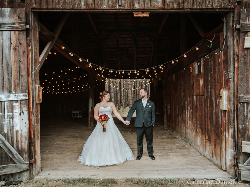 bride and groom at Le Grand Lodge Mont-Tremblant