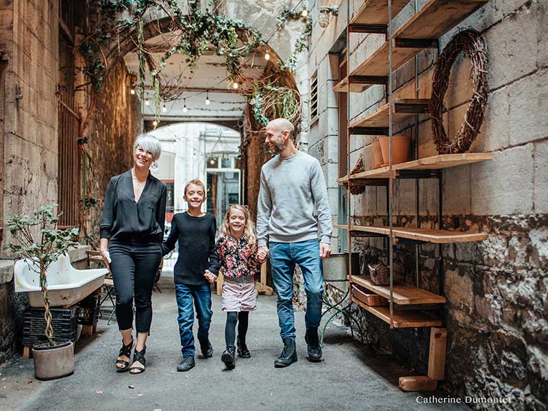 séance famille à la Maison Pépin