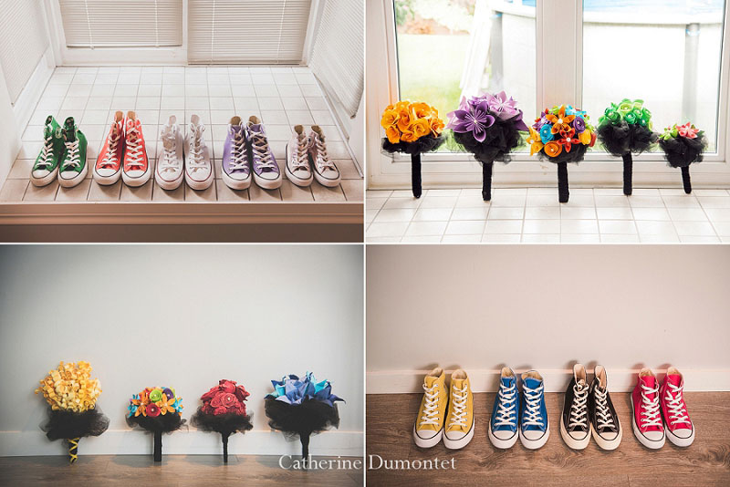 souliers Converse et bouquets colorés
