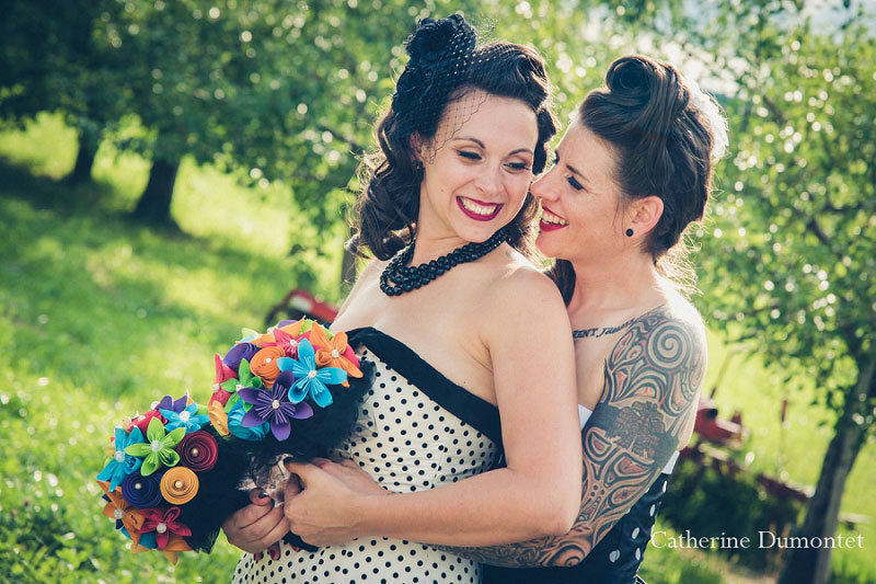 mariage gay dans les vergers du Jude-Pomme