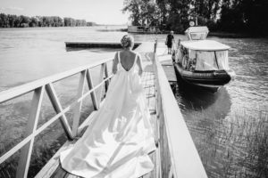 le départ de la mariée pour l'île Navark