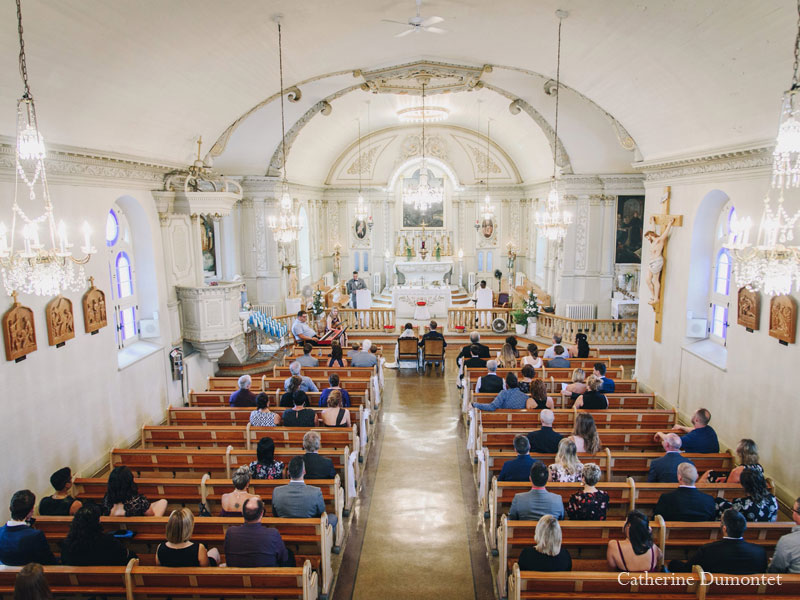 mariage à l'église Sainte-Jeanne-de-Chantal
