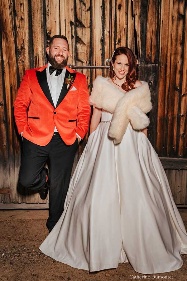 winter wedding newlyweds photo