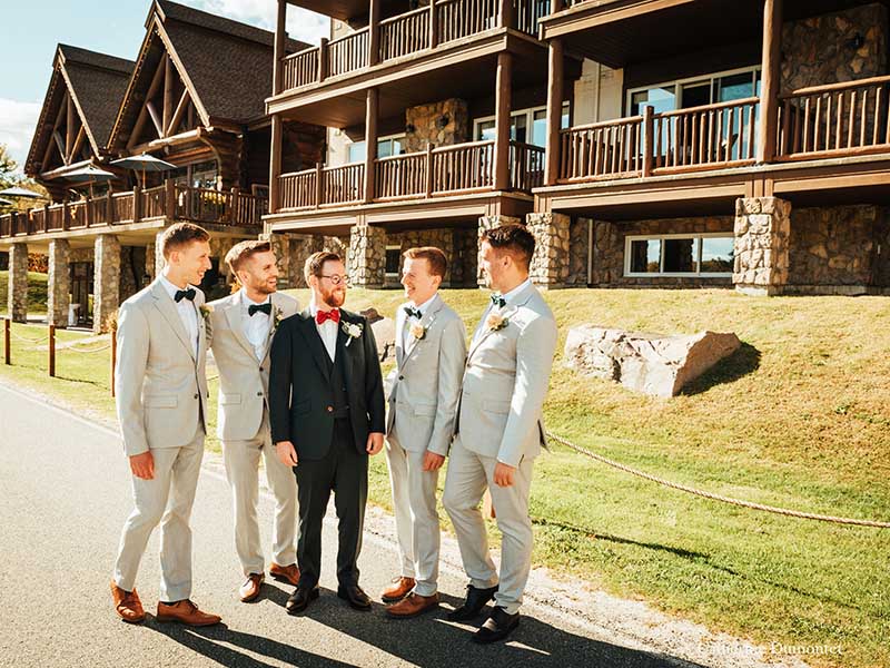 le marié et ses garçons d'honneur