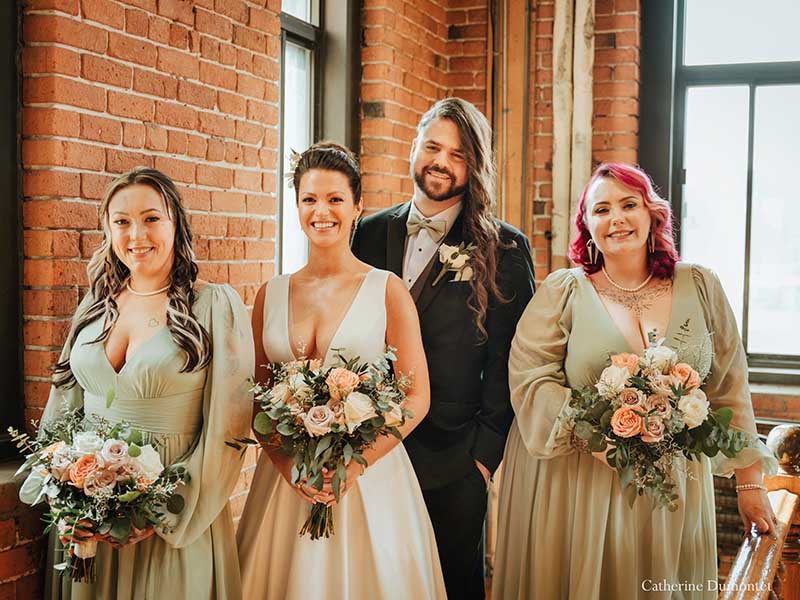 la mariée avec son cortège au Château St-Ambroise