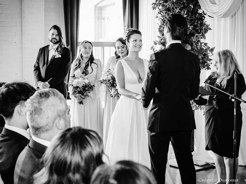 cérémonie de mariage intérieure à l'Espace Canal